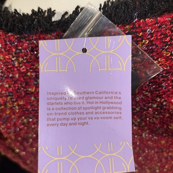 Hot in Hollywood Red Tweed Boxy Jacket with Black Trim - Picture 7 of 9